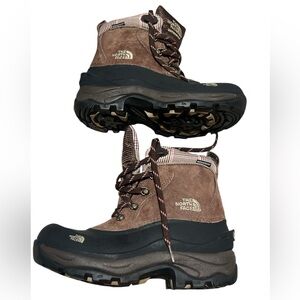 The North Face Women’s Waterproof Brown and Black Winter Boots